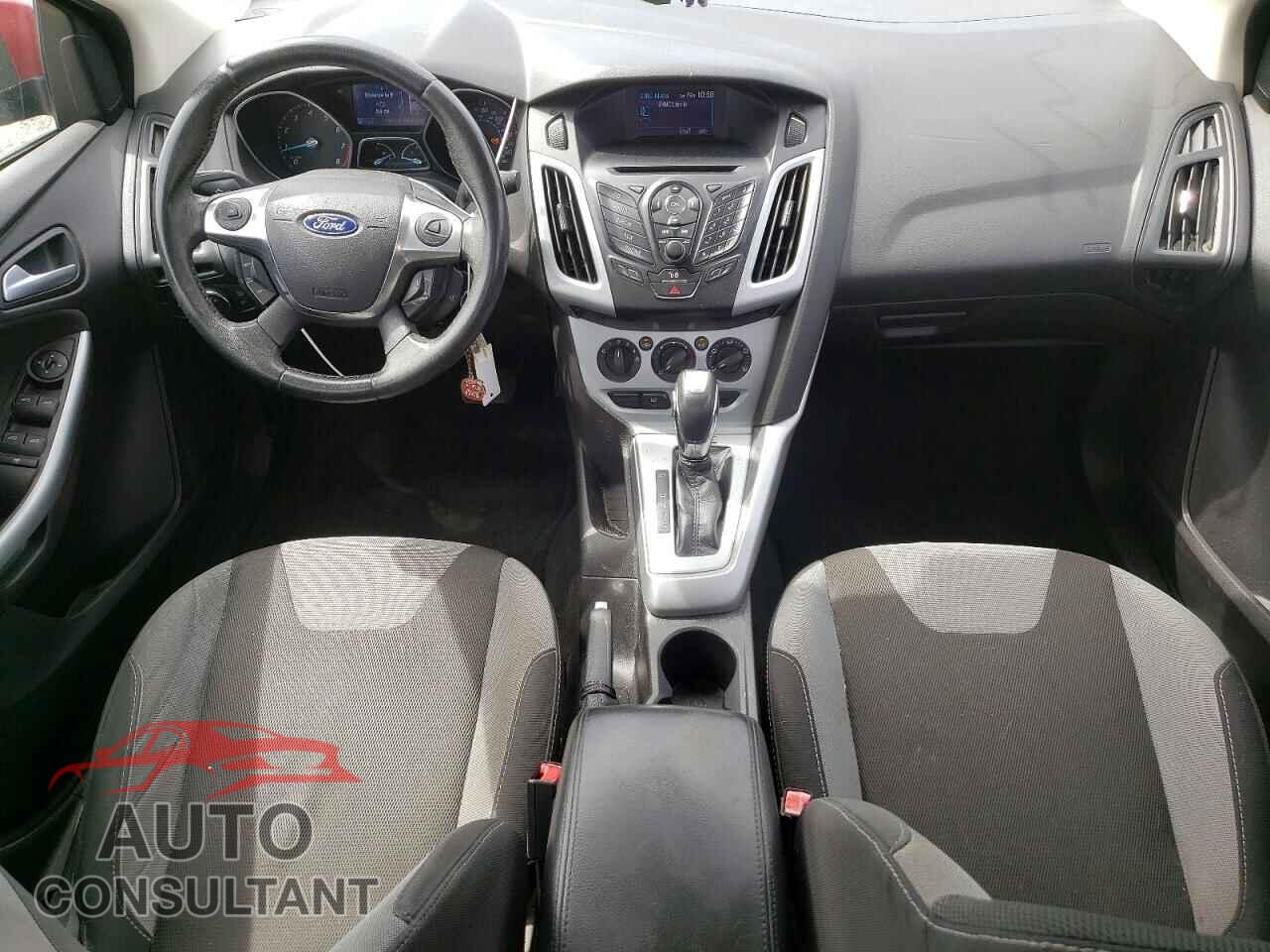 FORD FOCUS 2012 - 1FAHP3F21CL386526