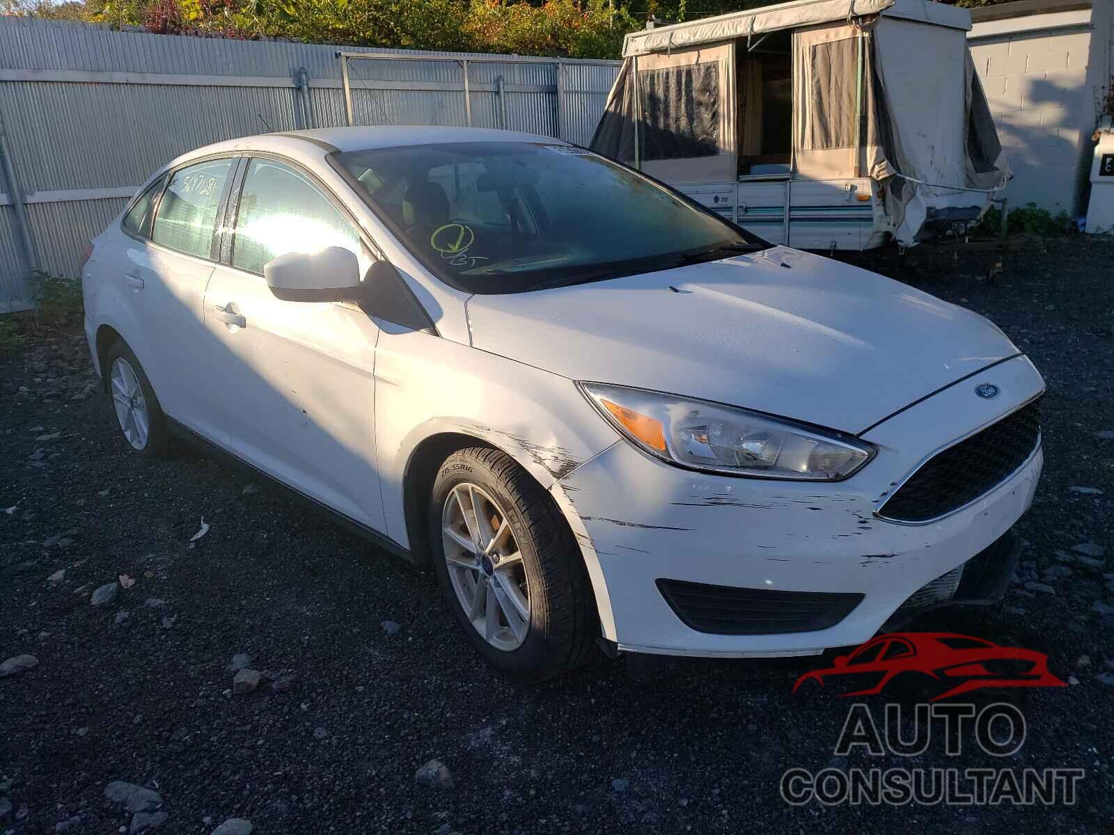 FORD FOCUS 2018 - 1FADP3F29JL284127