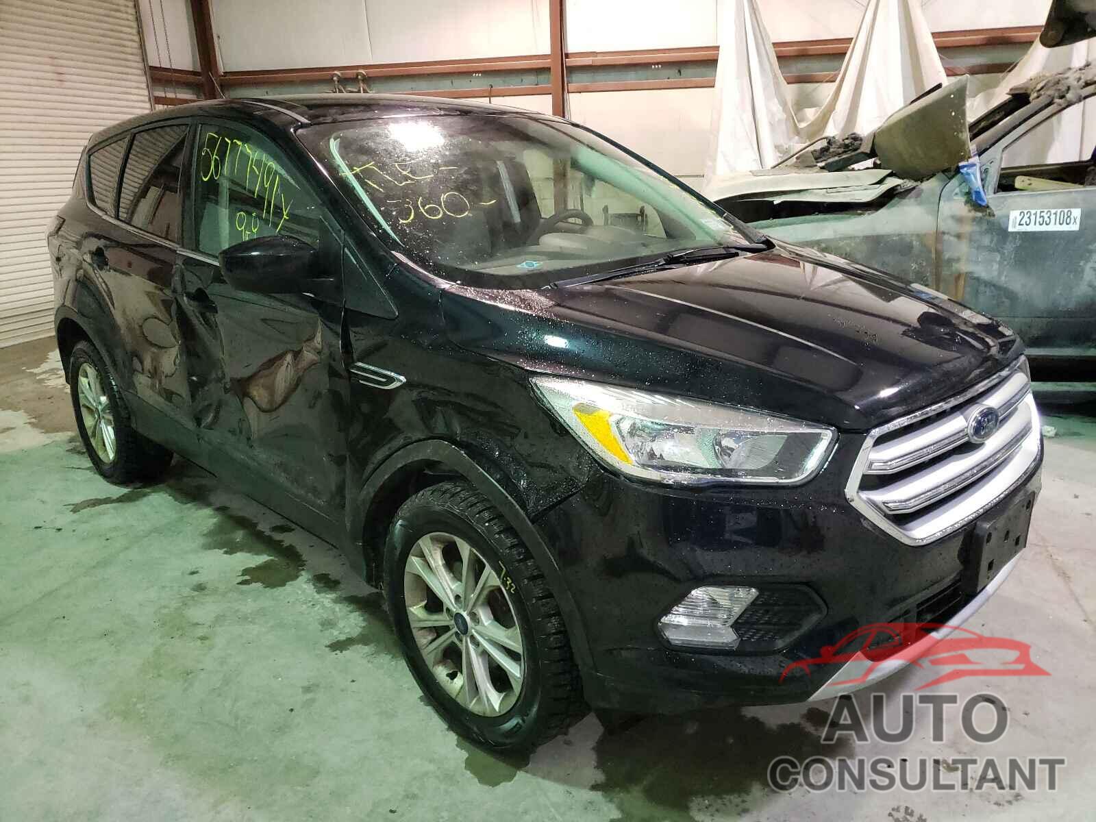 FORD ESCAPE 2017 - 1FMCU9GD3HUD33470