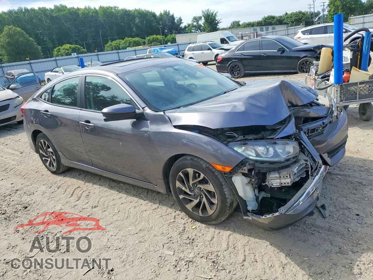 HONDA CIVIC 2017 - 19XFC2F78HE218546