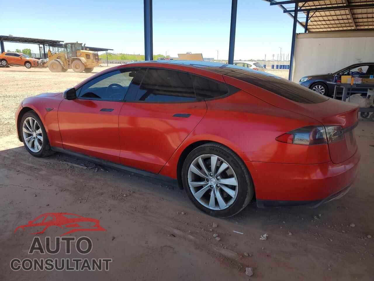 TESLA MODEL S 2013 - 5YJSA1DN9DFP18915