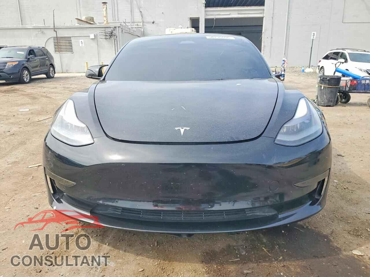 TESLA MODEL 3 2022 - 5YJ3E1EA8NF154678