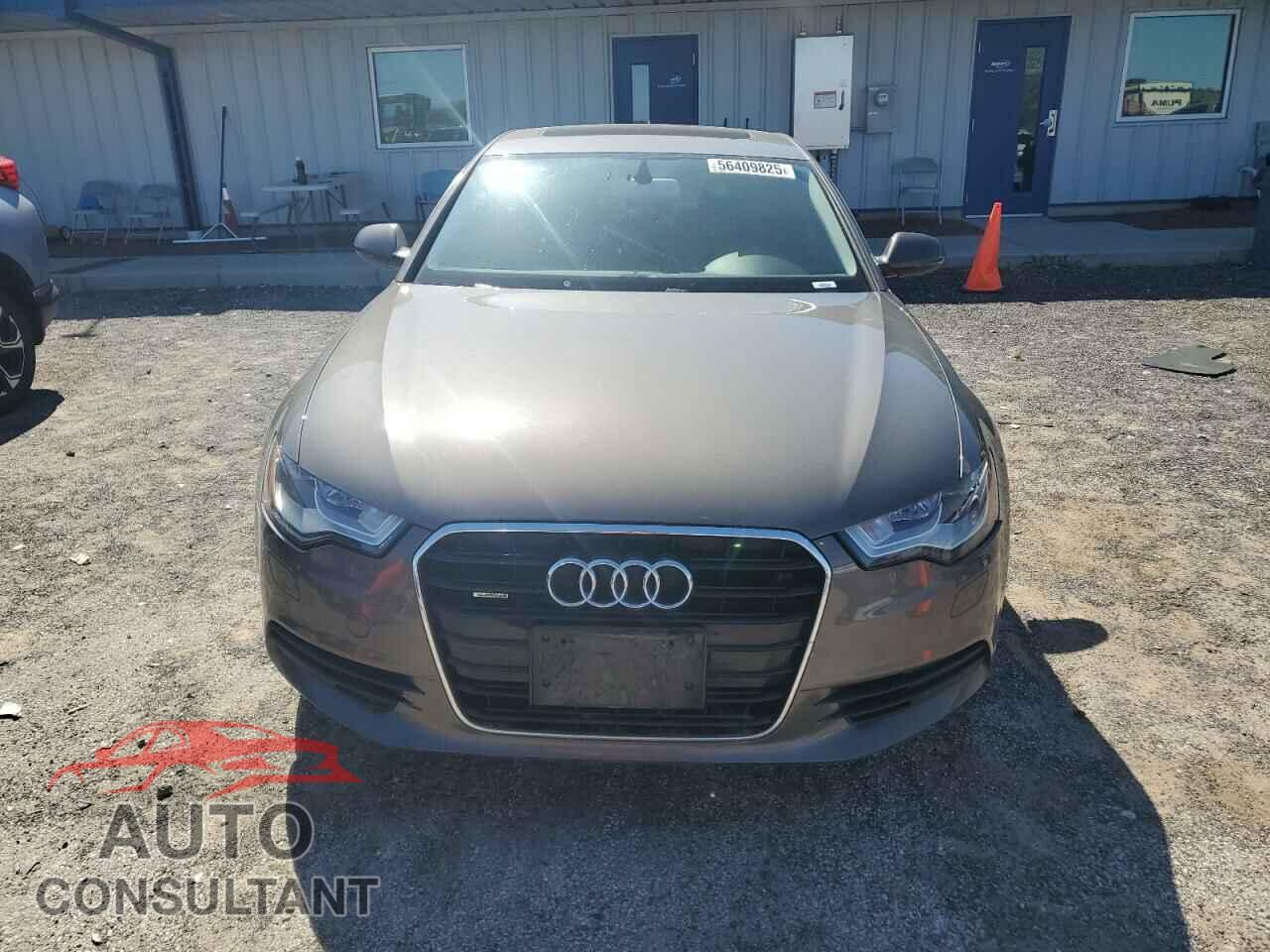 AUDI A6 2012 - WAUBGAFC8CN009495
