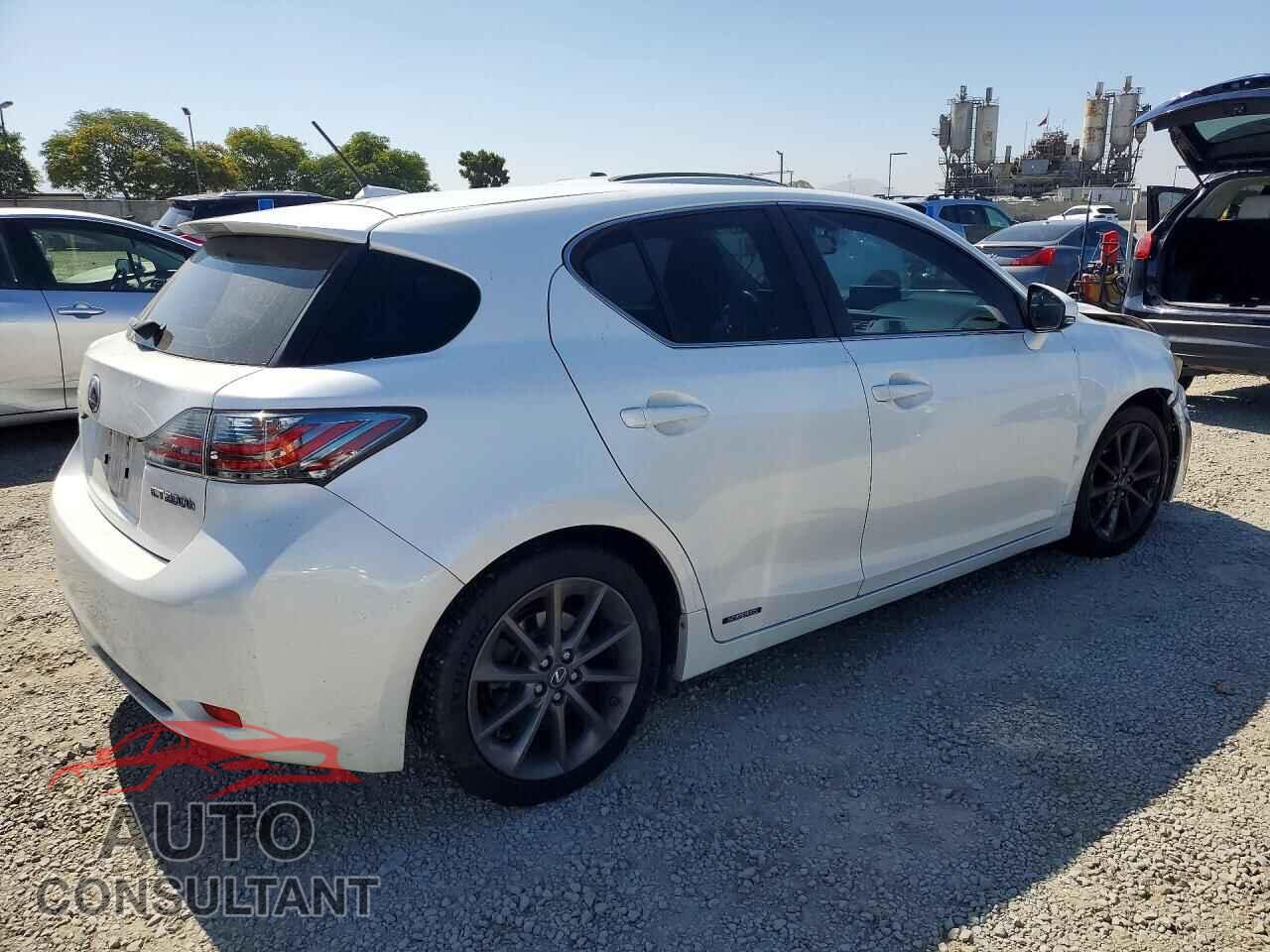 LEXUS CT 200 2012 - JTHKD5BH8C2104868