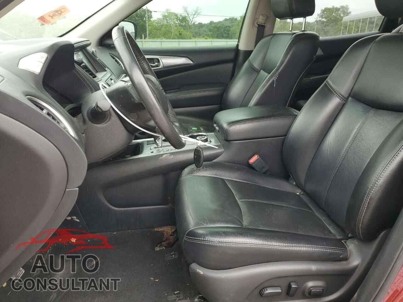 NISSAN PATHFINDER 2017 - 5N1DR2MM2HC644279