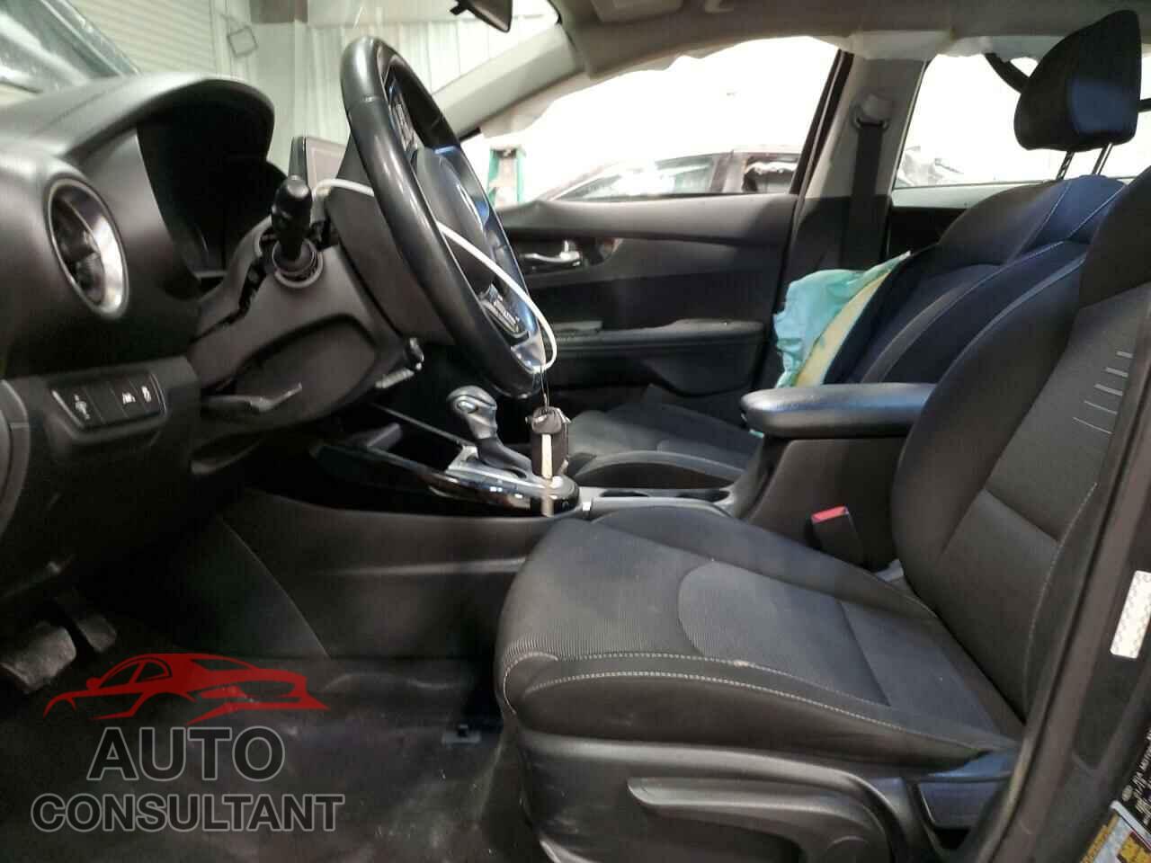 KIA FORTE 2019 - 3KPF34AD5KE088466