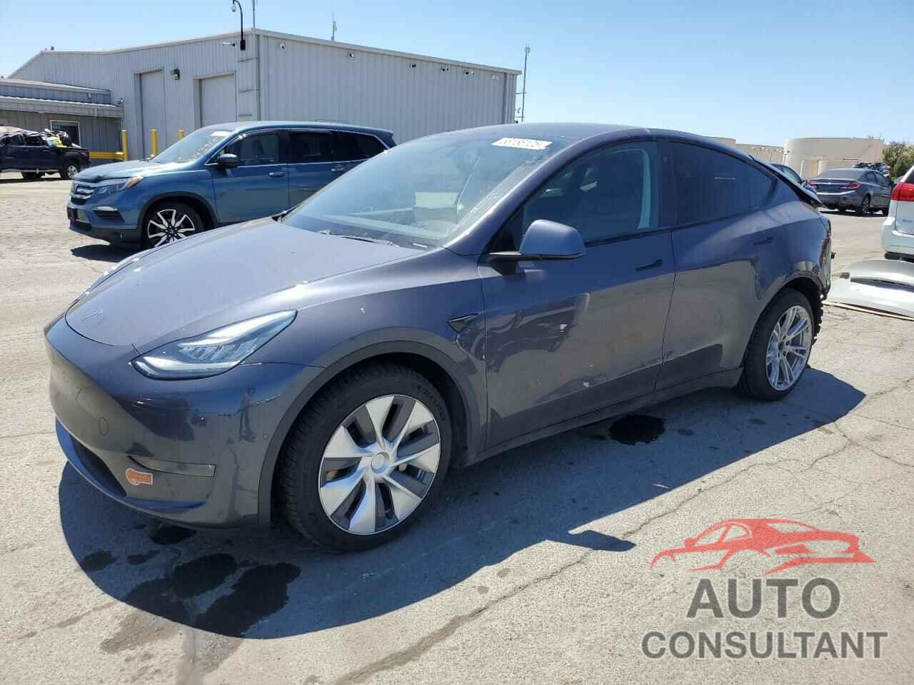 TESLA MODEL Y 2020 - 5YJYGDEE7LF020455