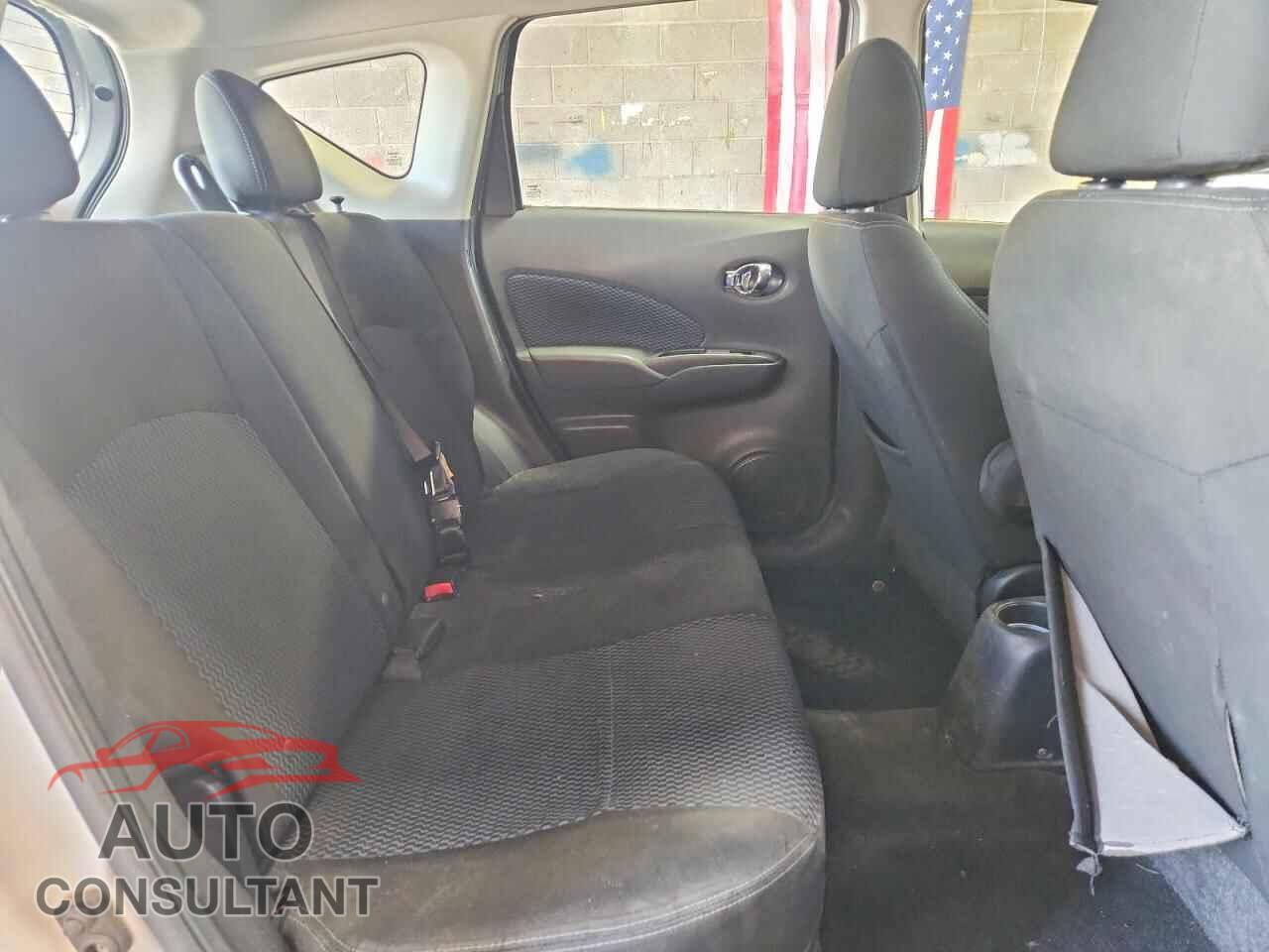 NISSAN VERSA 2015 - 3N1CE2CP7FL390077