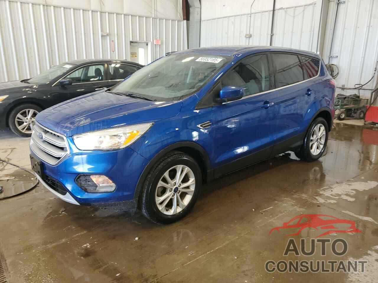 FORD ESCAPE 2017 - 1FMCU0GD5HUB42421