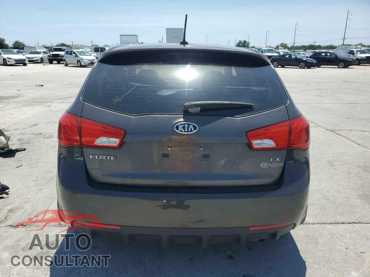 KIA FORTE 2012 - KNAFU5A2XC5517614