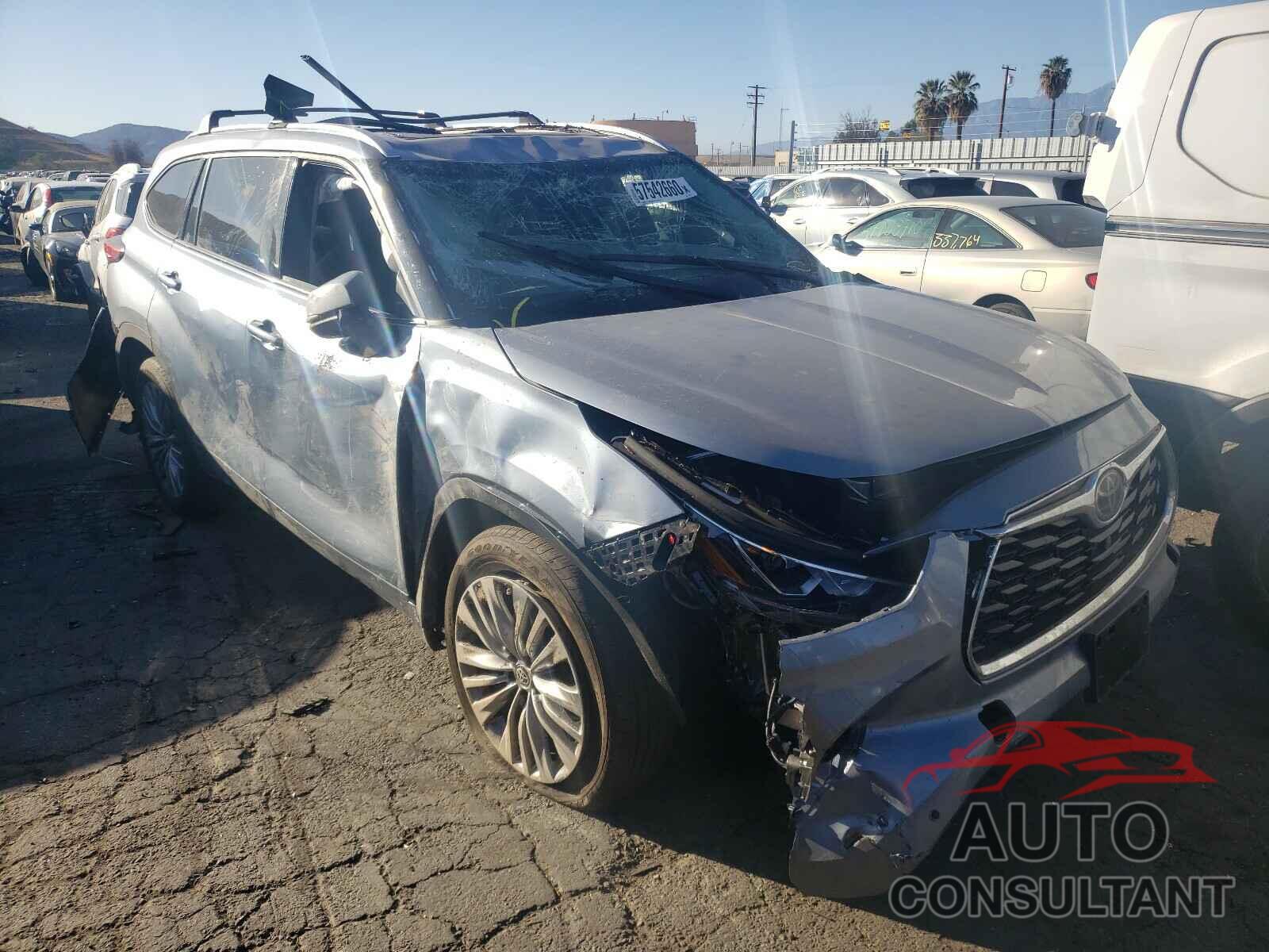 TOYOTA HIGHLANDER 2020 - 5TDFZRAH7LS019879