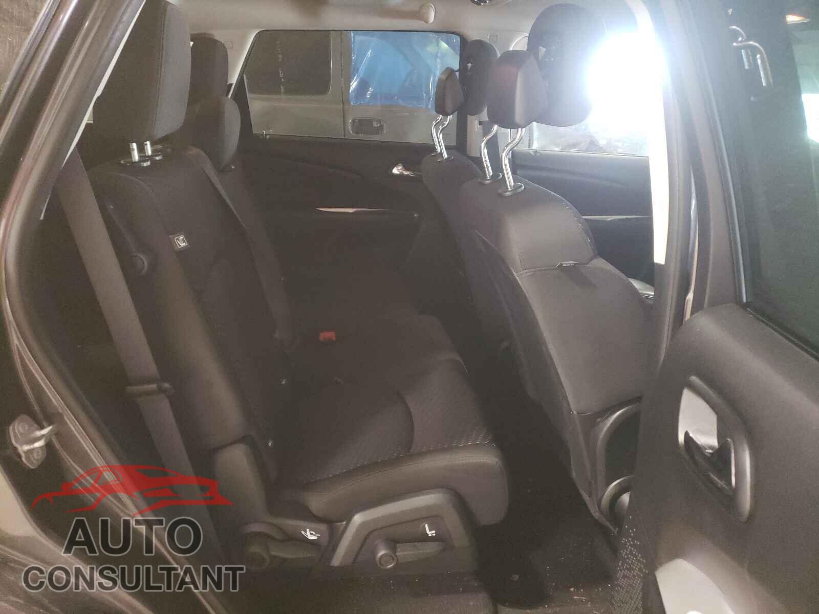 DODGE JOURNEY 2017 - 3C4PDDBG1HT539830
