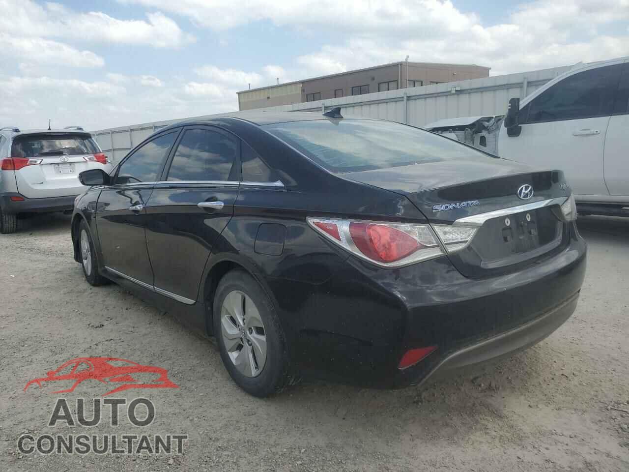 HYUNDAI SONATA 2015 - KMHEC4A45FA139352