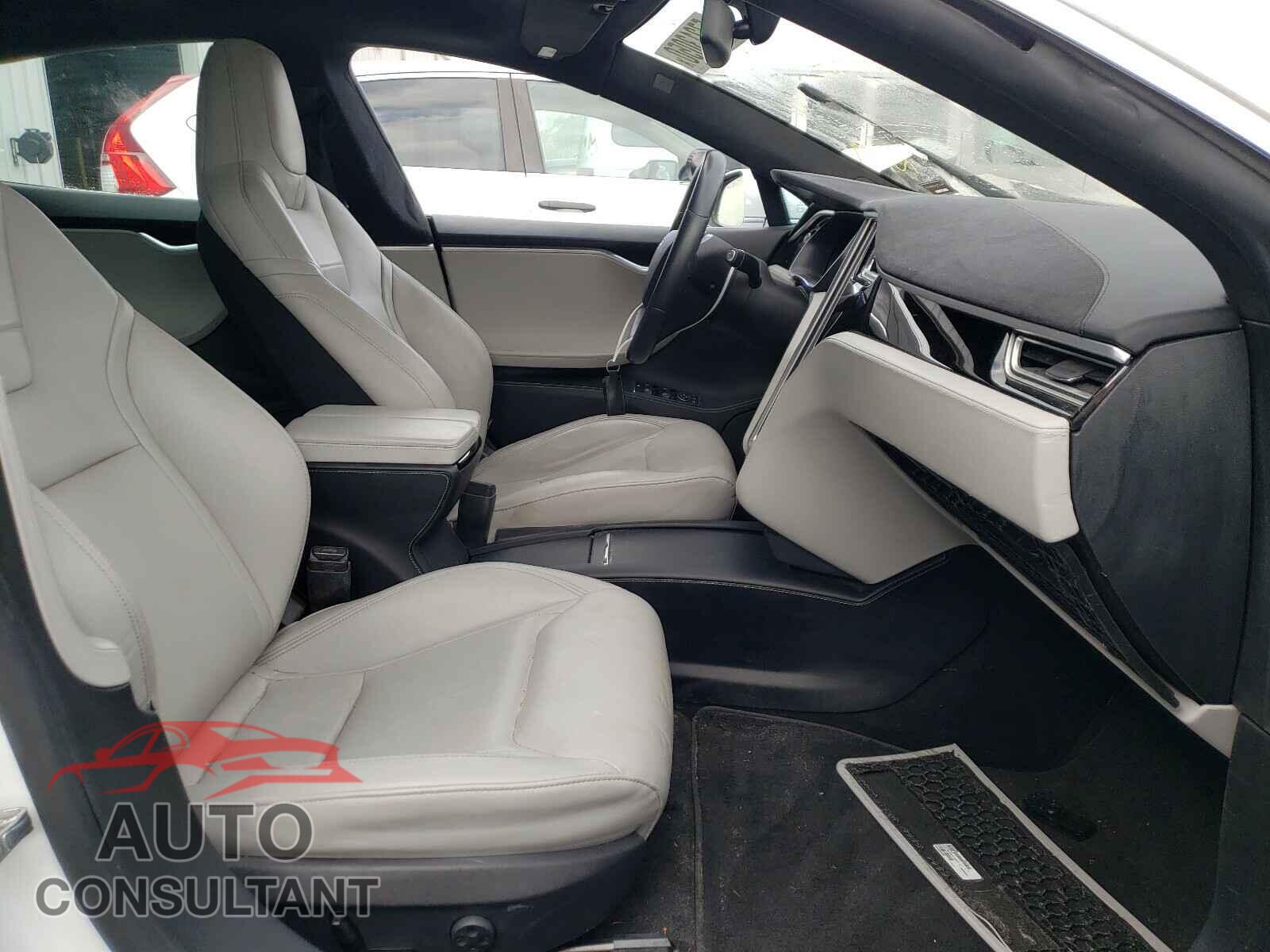 TESLA MODEL S 2016 - 5YJSA1E22GF132002