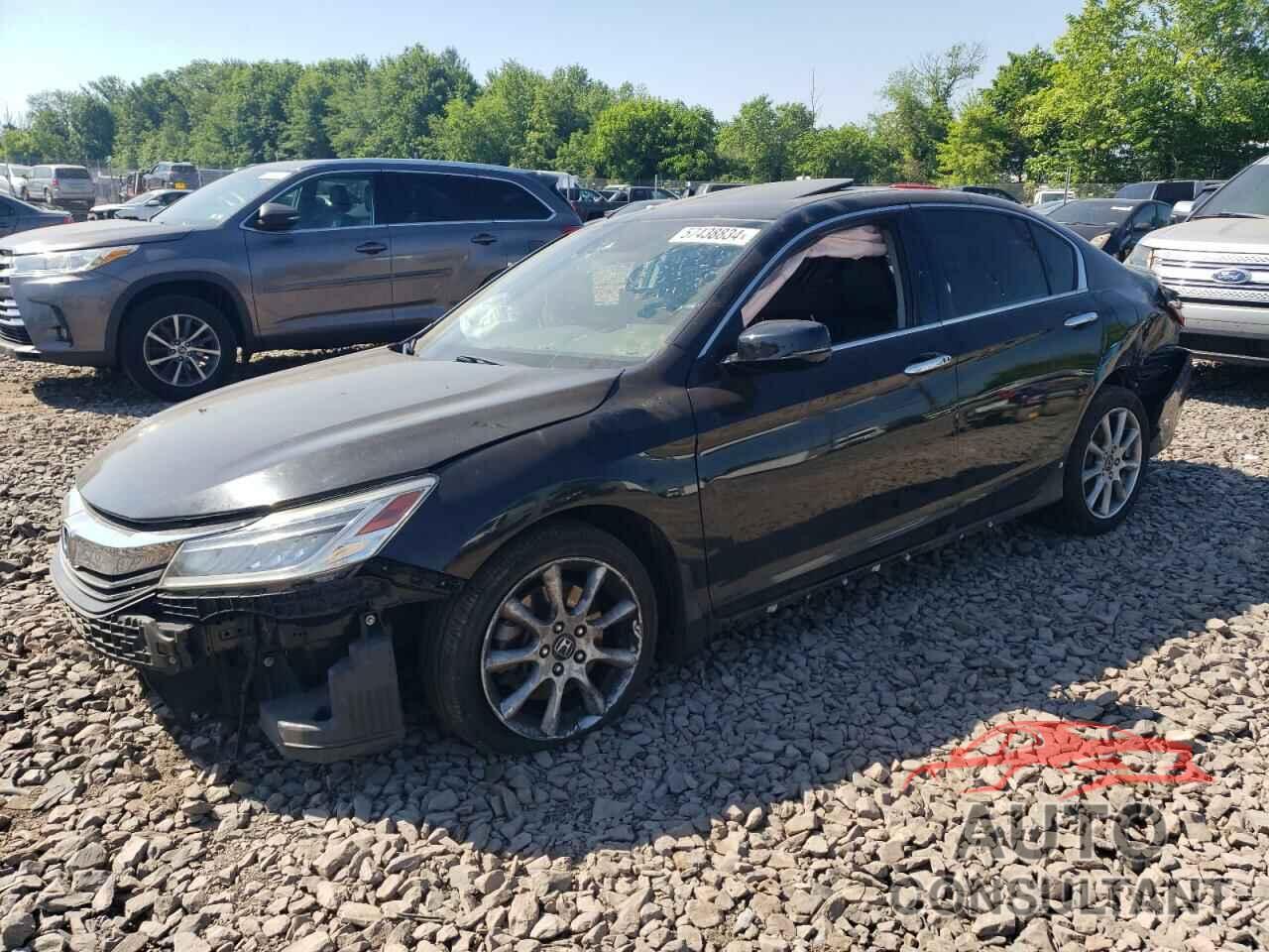 HONDA ACCORD 2017 - 1HGCR3F92HA026228