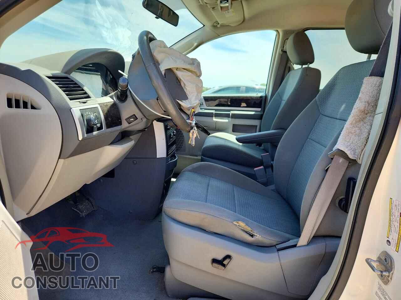 DODGE CARAVAN 2010 - 2D4RN5D15AR203193
