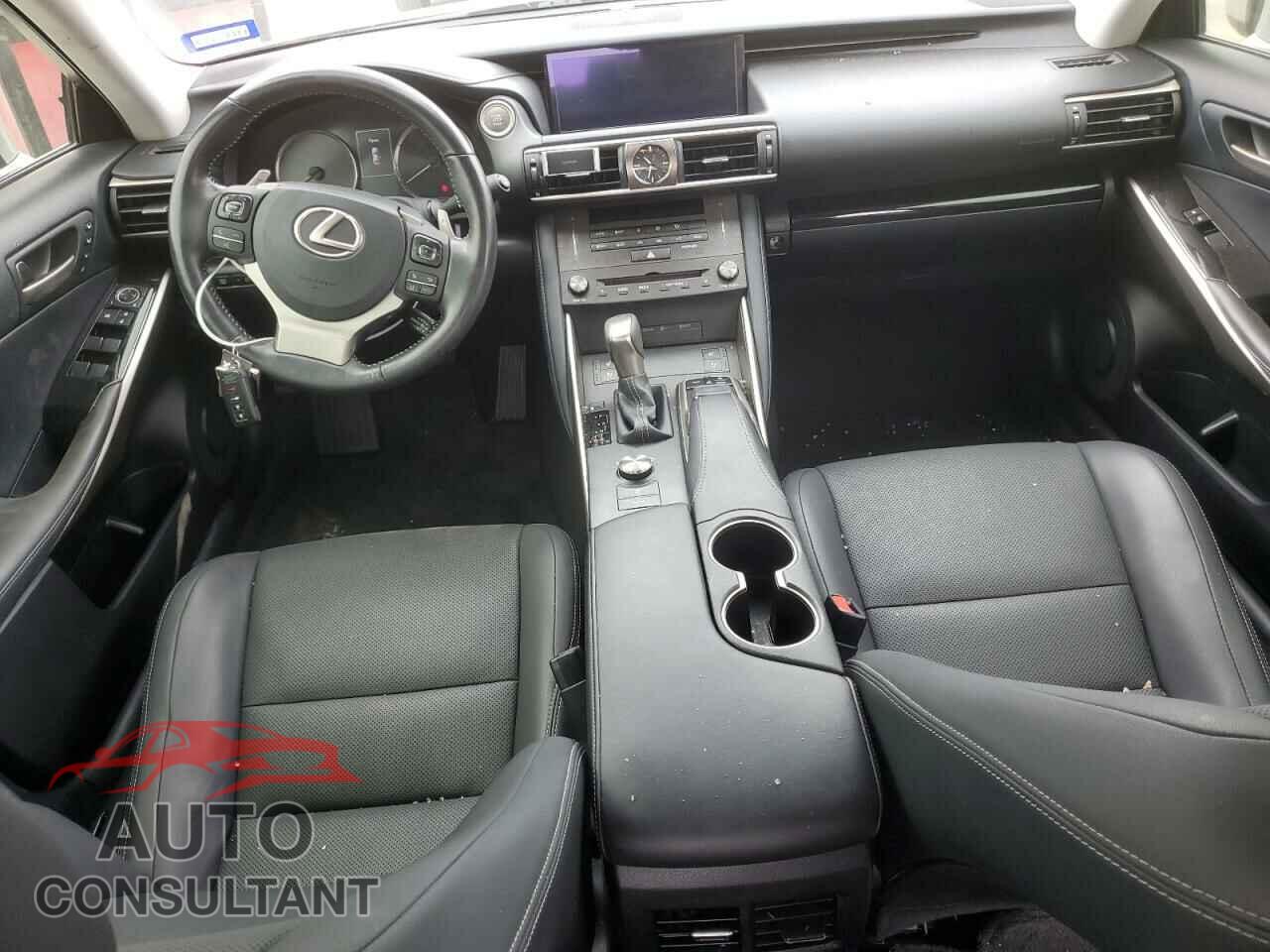 LEXUS IS 2020 - JTHDA1D21L5101120
