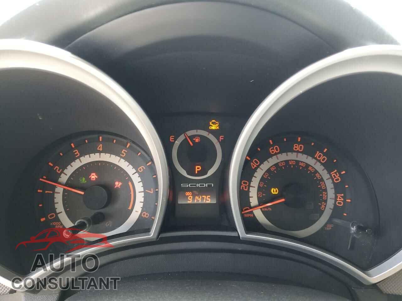 TOYOTA SCION 2014 - JTKJF5C75E3069628