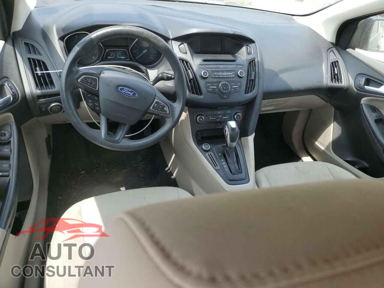 FORD FOCUS 2016 - 1FADP3F22GL367584