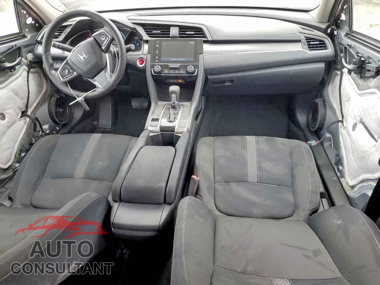 HONDA CIVIC 2018 - 2HGFC2F7XJH577893