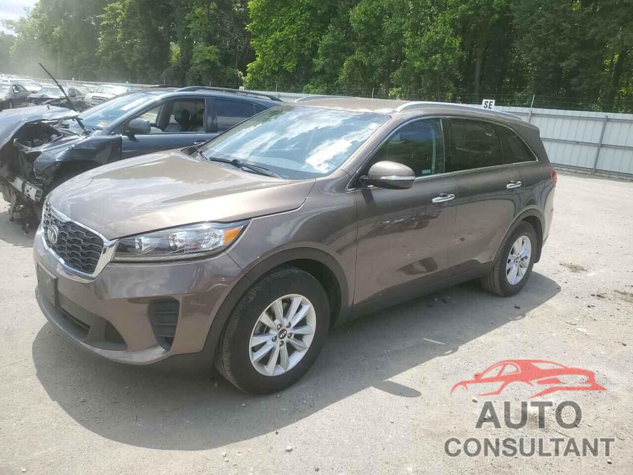 KIA SORENTO 2019 - 5XYPG4A37KG559469