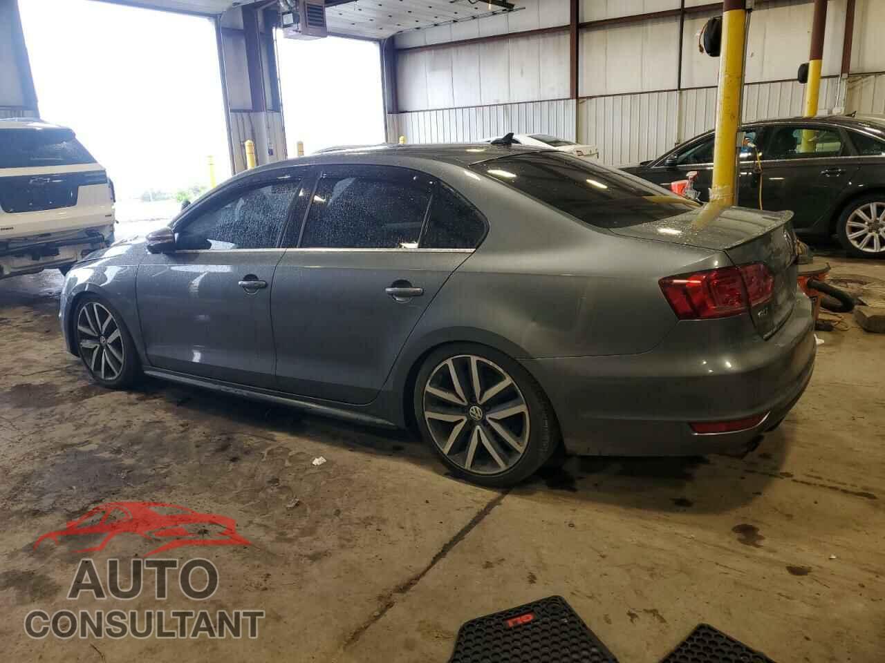 VOLKSWAGEN JETTA 2014 - 3VW4T7AJ2EM380629