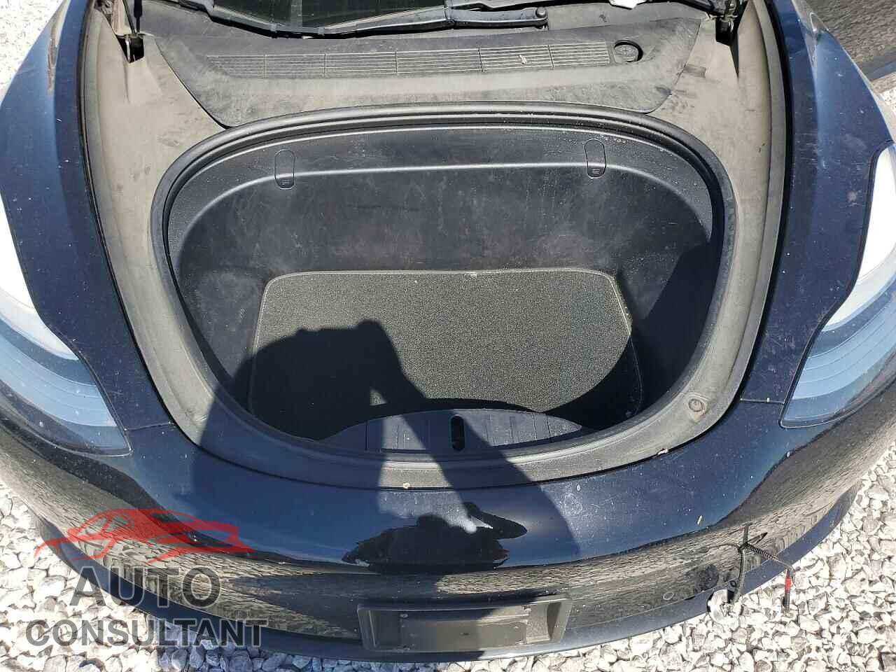 TESLA MODEL 3 2018 - 5YJ3E1EA6JF176091