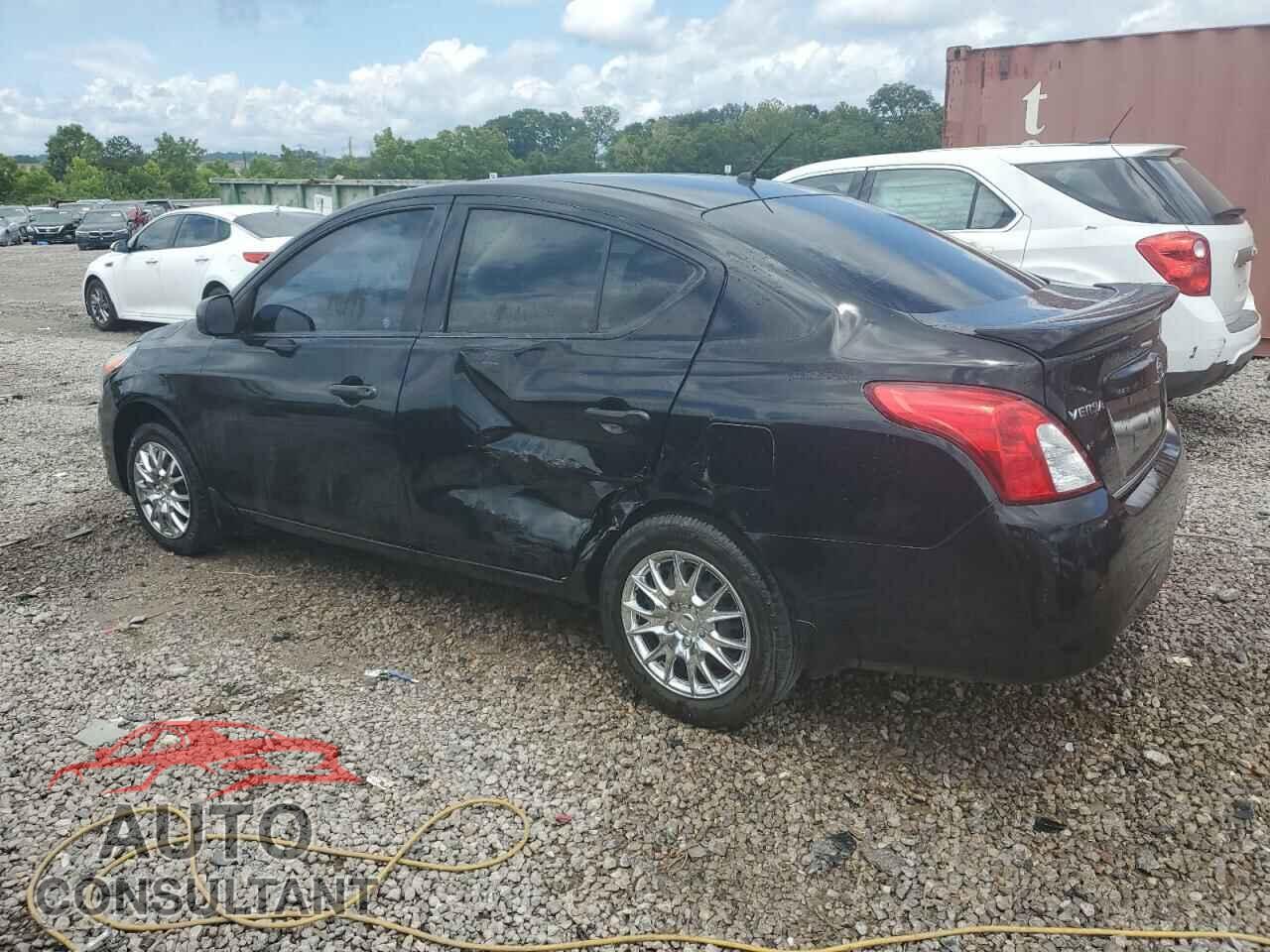 NISSAN VERSA 2017 - 3N1CN7AP3HL826863