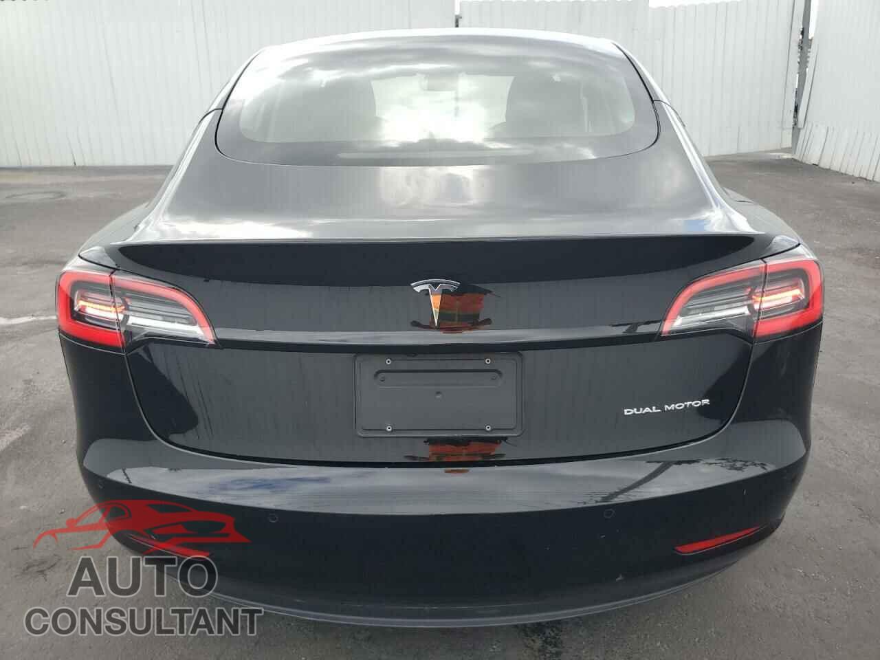 TESLA MODEL 3 2022 - 5YJ3E1EB3NF192280