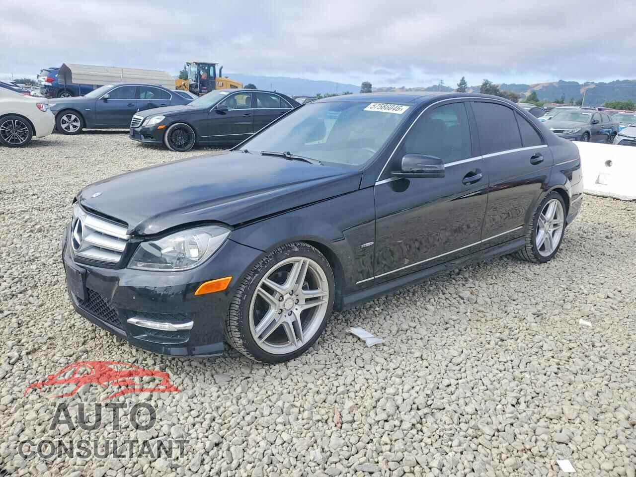 MERCEDES-BENZ C-CLASS 2012 - WDDGF4HB0CA644287