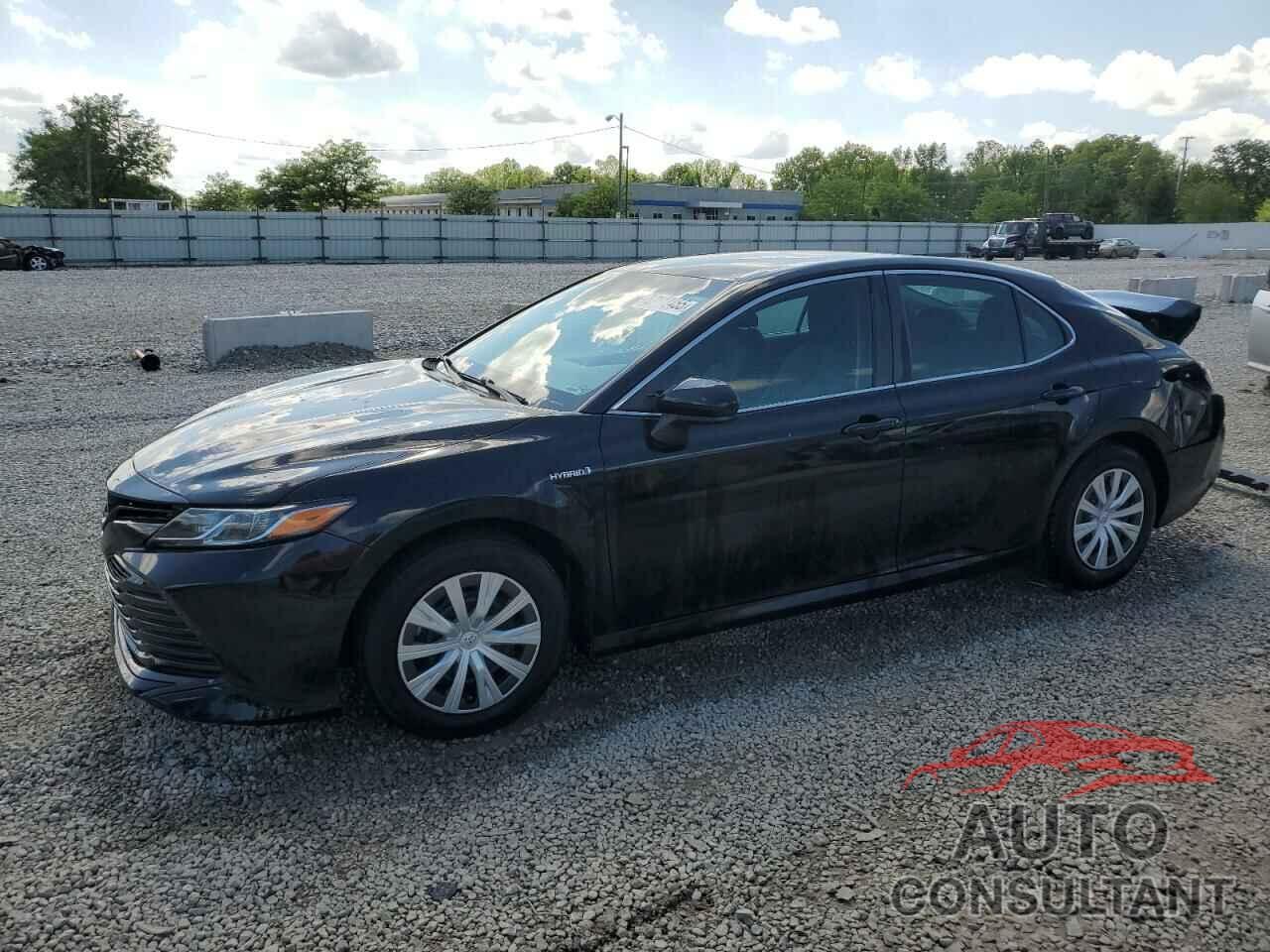 TOYOTA CAMRY 2018 - 4T1B31HK2JU502915