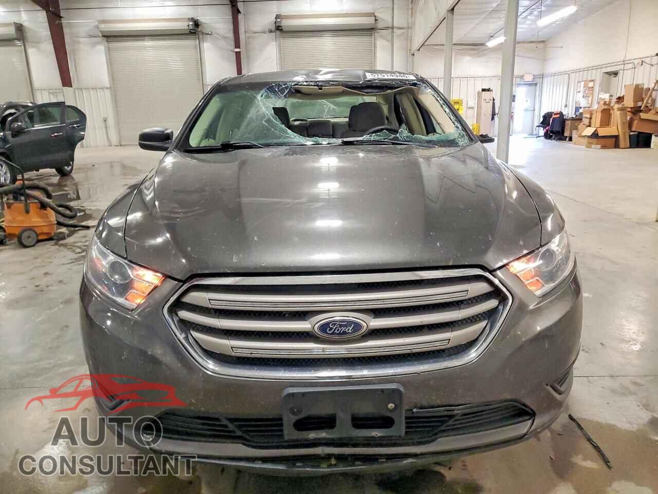 FORD TAURUS 2015 - 1FAHP2D8XFG209441
