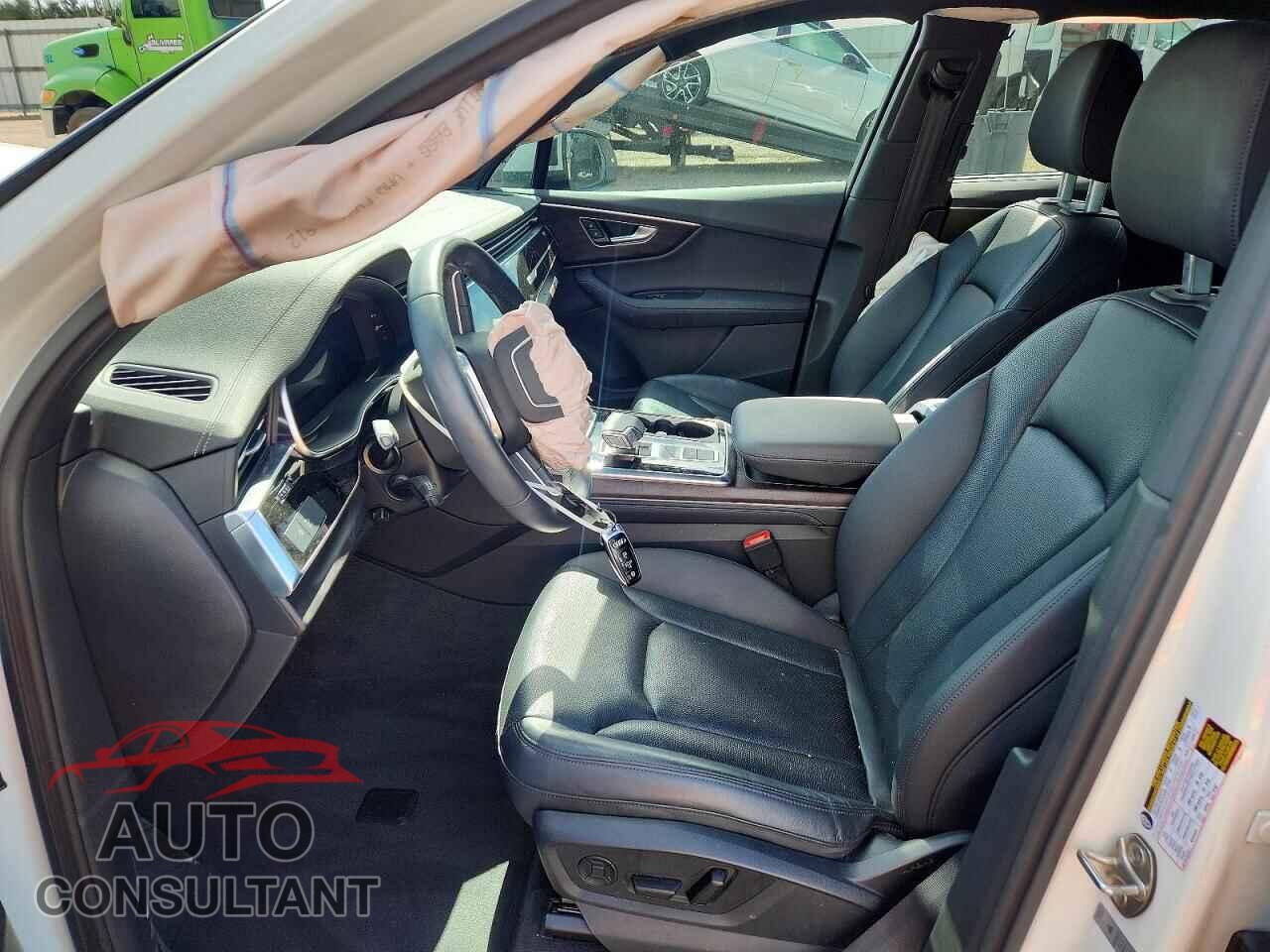 AUDI Q7 2023 - WA1LCBF76PD021646