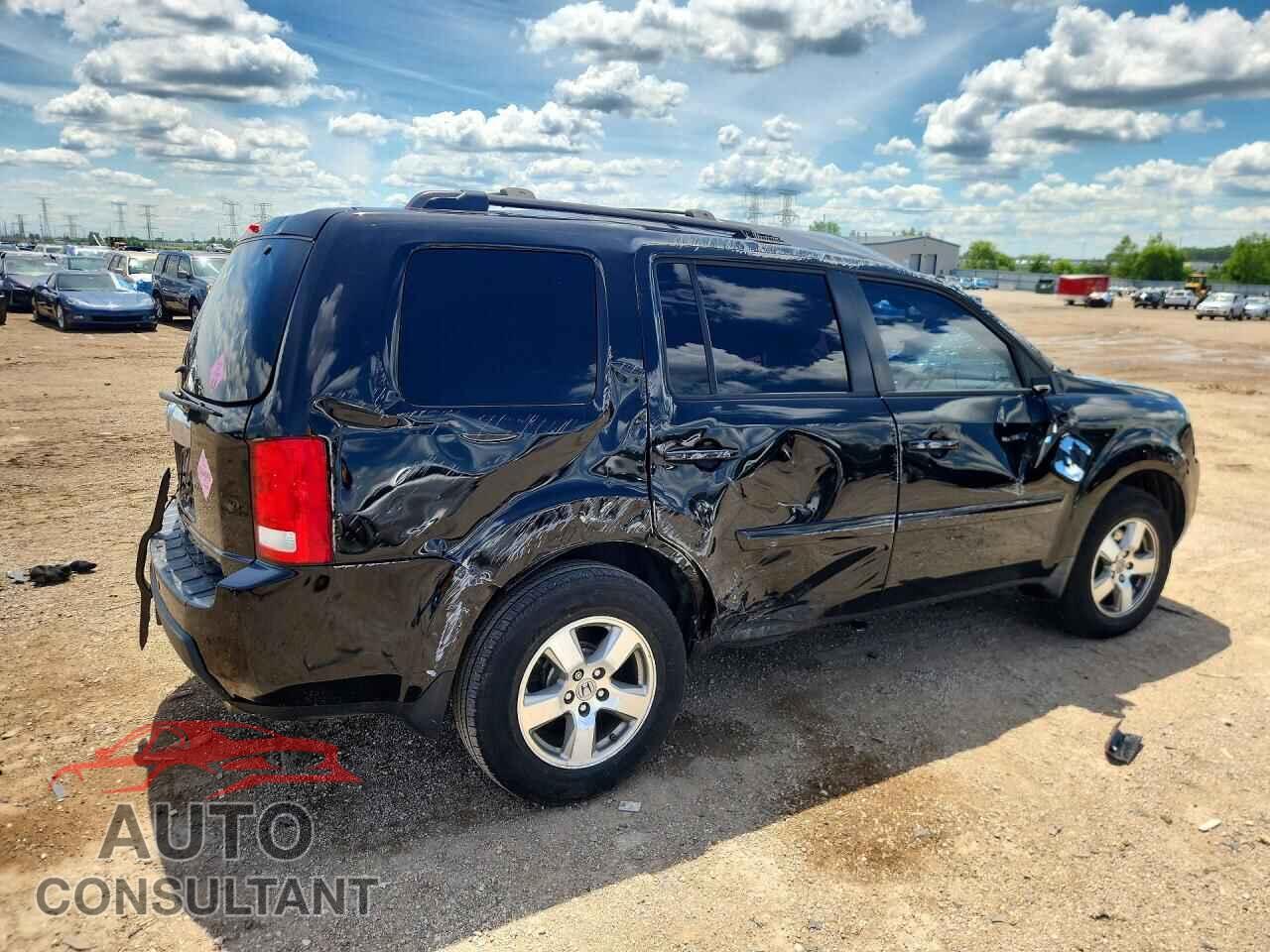 HONDA PILOT 2011 - 5FNYF4H42BB065582