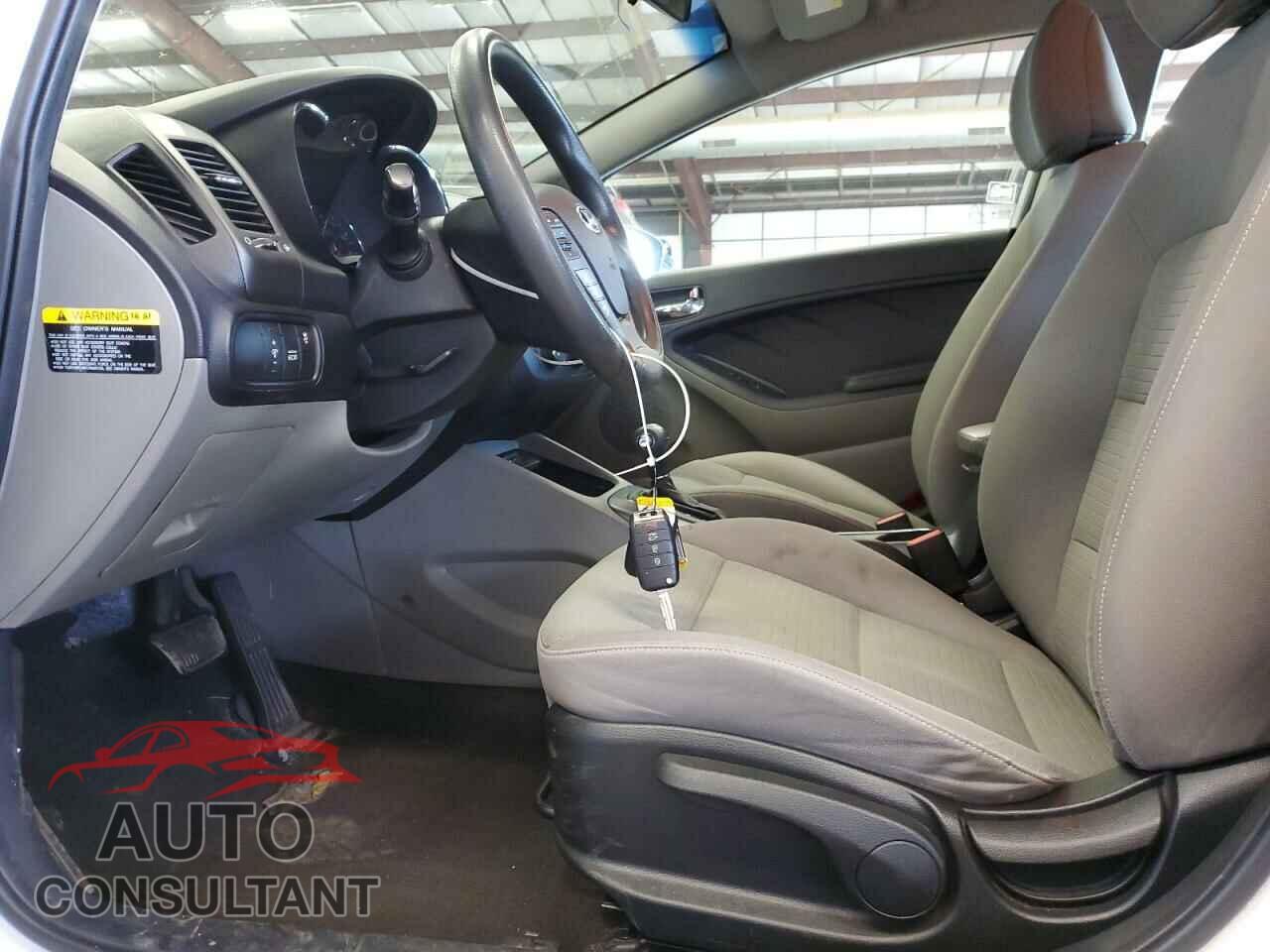 KIA FORTE 2015 - KNAFX4A67F5355000