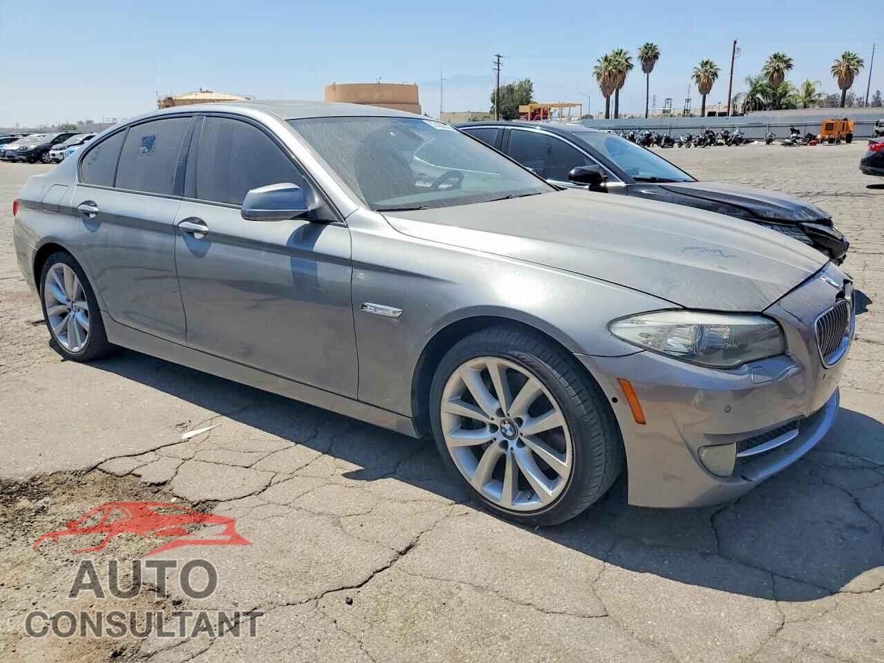 BMW 5 SERIES 2011 - WBAFR7C58BC603471