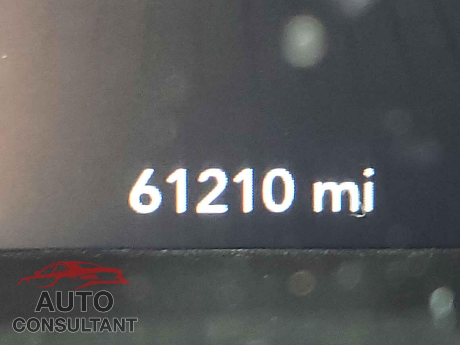 DODGE CHALLENGER 2018 - 2C3CDZAG0JH166103