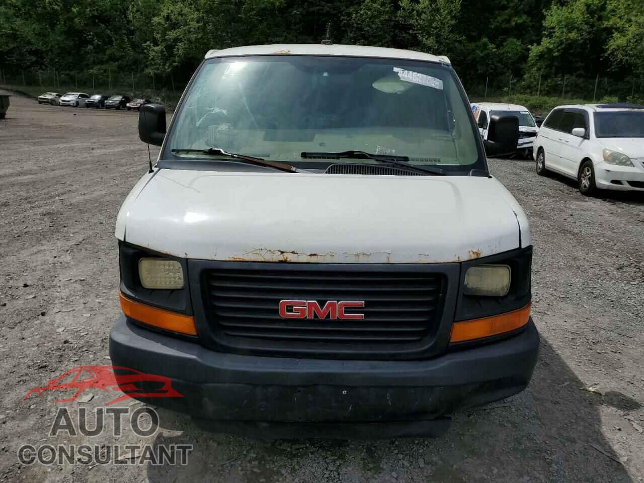 CHEVROLET EXPRESS 2011 - 1GCWGFCA1B1128533