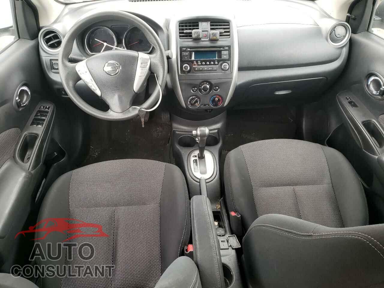 NISSAN VERSA 2015 - 3N1CN7AP1FL898576