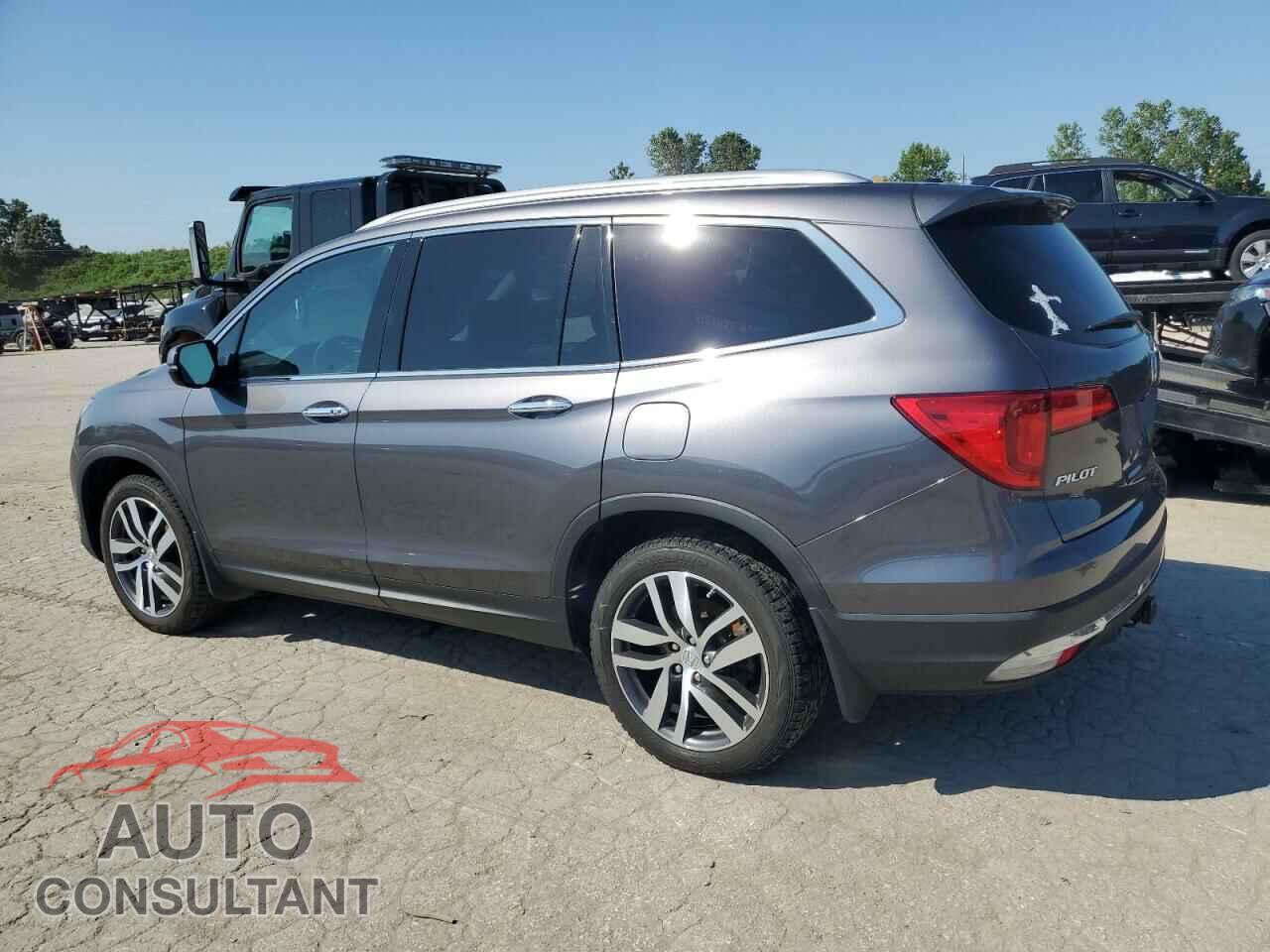 HONDA PILOT 2017 - 5FNYF6H93HB084643
