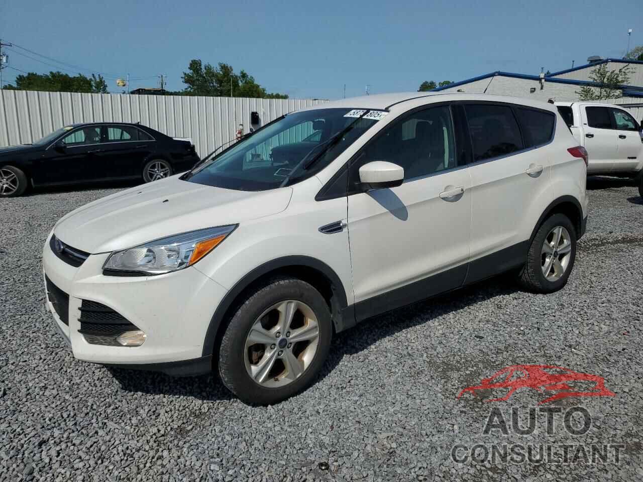 FORD ESCAPE 2015 - 1FMCU9GX4FUA97354