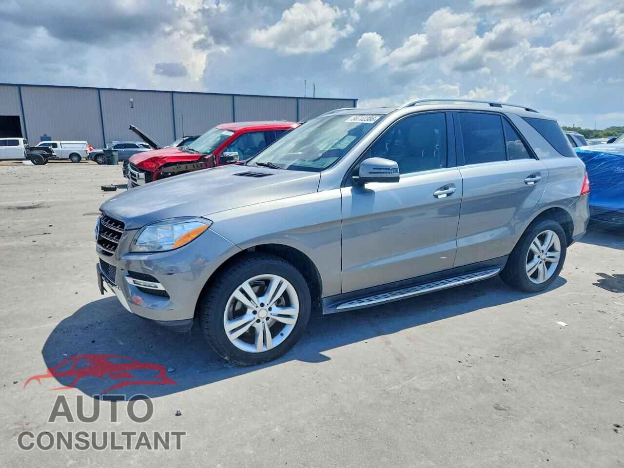MERCEDES-BENZ M-CLASS 2015 - 4JGDA5JB2FA618592