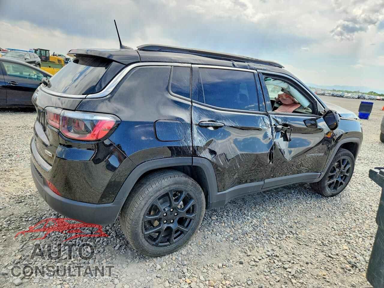JEEP COMPASS 2022 - 3C4NJDFB0NT130258