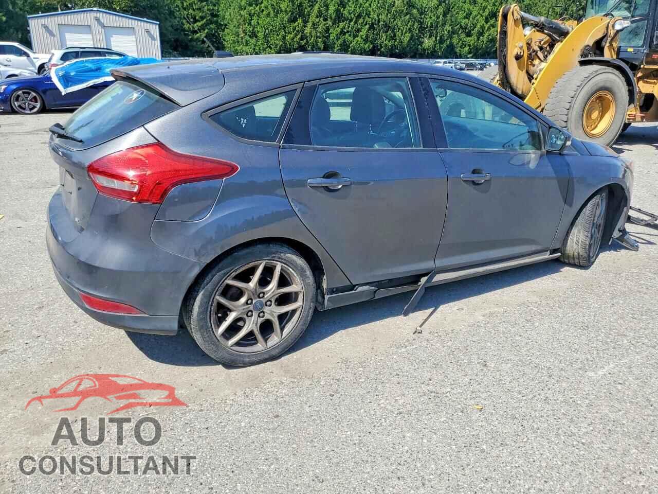 FORD FOCUS 2015 - 1FADP3K25FL303821