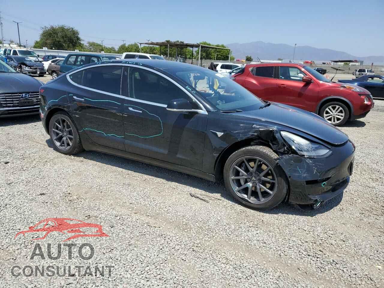 TESLA MODEL 3 2018 - 5YJ3E1EA6JF011349
