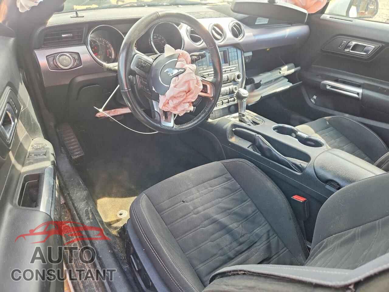 FORD MUSTANG 2015 - 1FA6P8TH8F5365694