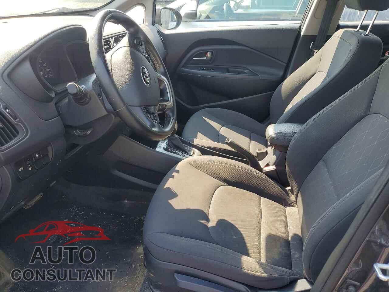 KIA RIO 2017 - KNADN5A3XH6022957