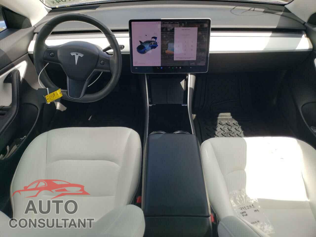 TESLA MODEL 3 2020 - 5YJ3E1EA2LF741231