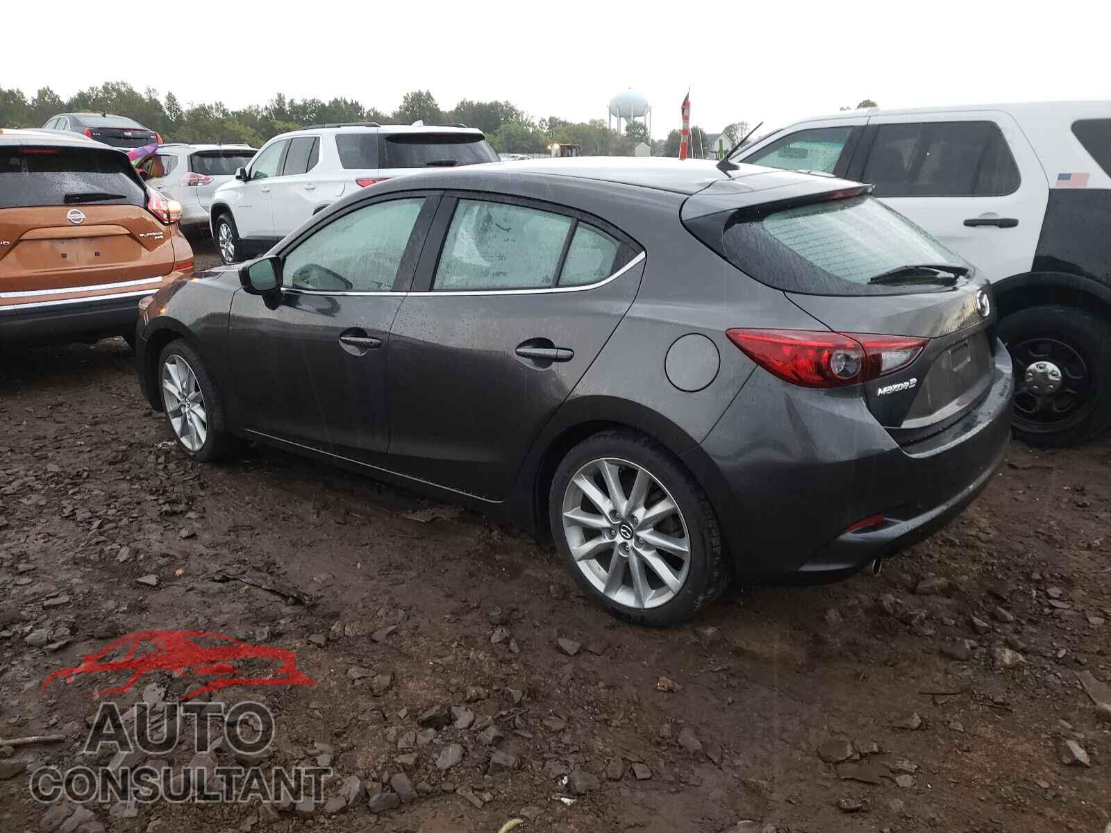 MAZDA 3 2017 - 3MZBN1L35HM139875