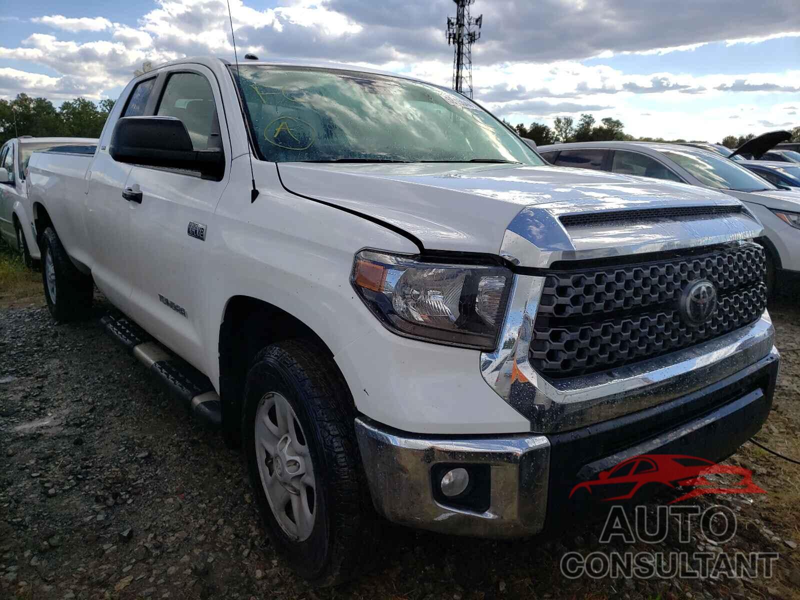 TOYOTA TUNDRA 2019 - 5TFCY5F15KX024842